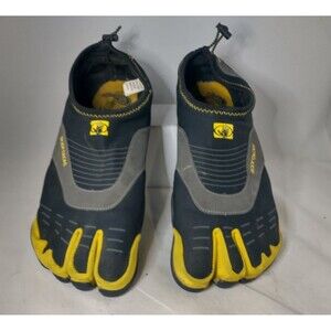 Men's Black and Yellow Toe Shoes